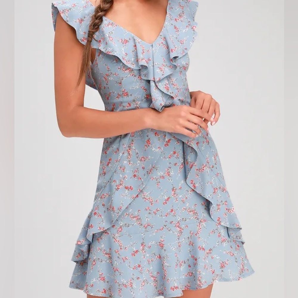 Radiant Rosa Light Blue Floral Print Ruffled Mini Dress